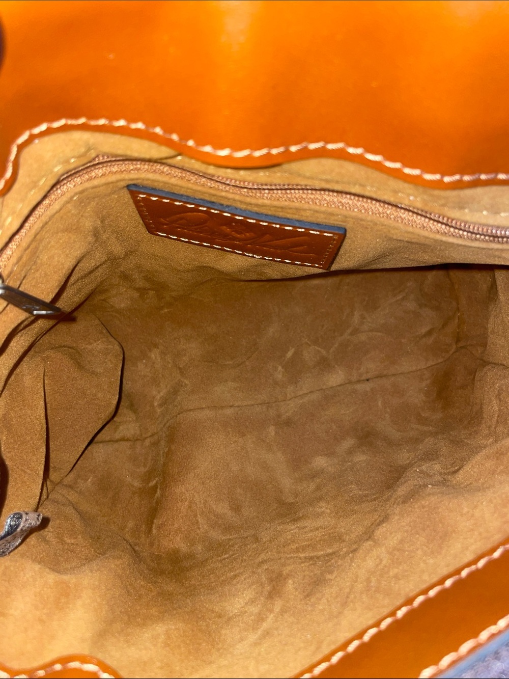 NWT Patricia Nash ‘Irving’ Bucket Crossbody - Picture 12 of 15